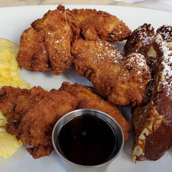 26 Beach Restaurant - Big daddy's blue plate - New American Near Me - Venice, California 26 Beach Restaurant - Big daddy's blue plate - New American Near Me - Venice, California