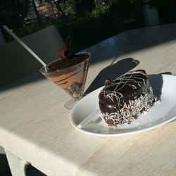 Sweet Fantasy Cakes - Serano and no use peanut butter.
