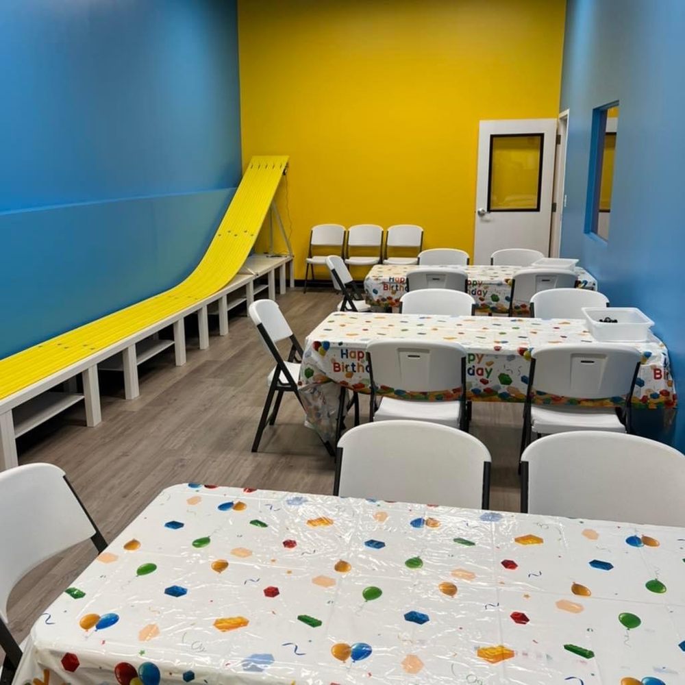 BRICKS AND MINIFIGS BRENTWOOD Updated August 2024 10 Photos 91