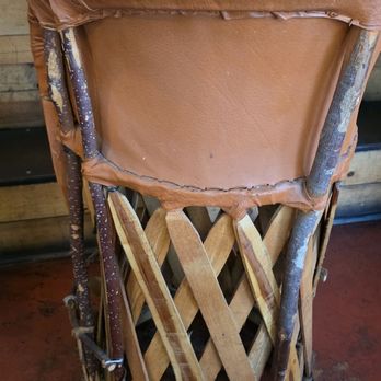 Todo Pa' La Cruda - Seating Chair - Mexican Near Me - San Diego, California