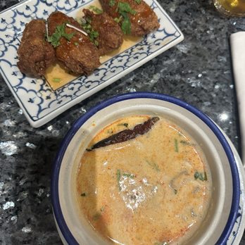 Bangkok Garden Restaurant - Thai wings and coconut chicken soup - Thai Near Me - Toronto, Ontario Bangkok Garden Restaurant - Thai wings and coconut chicken soup - Thai Near Me - Toronto, Ontario