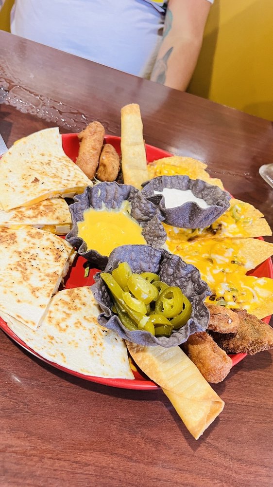 The Plaza Restaurant & Bar