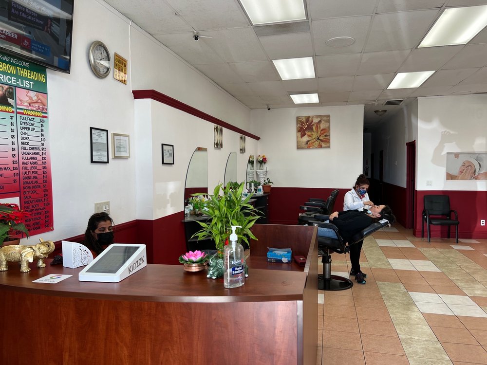 NEW EYEBROW THREADING 6971 Lincoln Ave, Buena Park, California