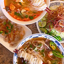 Banh Bot Loc