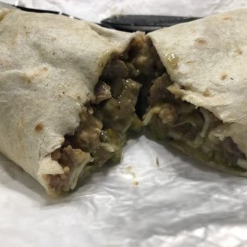 Taqueria Conchita - Super burrito   no le veo nada de súper, straight garbage  poor quality ingredients - Food Trucks Near Me - San Jose, California