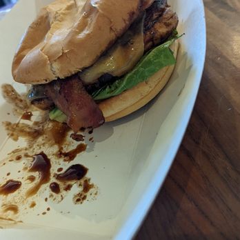 MOB Grill - Jail bird chicken sandwich - American Near Me - Oklahoma City, Oklahoma