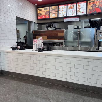Arby's - Fast Food Near Me - Mt Pleasant, Iowa Arby's - Fast Food Near Me - Mt Pleasant, Iowa