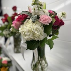 Bloomies Florist
