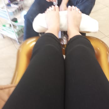 Friendly Nails and Spa - Getting my toes done - Nail Salons Near Me - La Mirada, California Friendly Nails and Spa - Getting my toes done - Nail Salons Near Me - La Mirada, California