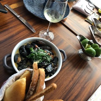 Caminos - Muscles - Mexican Near Me - Cancún, ROO