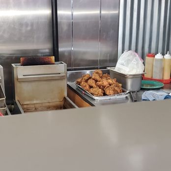 Janet & Ray's - Fried chicken - Caribbean Near Me - Tucson, Arizona
