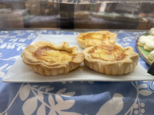 Carlucci's Bakery by null