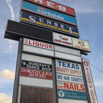 Chef Asian Cuisine - Signage - Asian Fusion Near Me - San Antonio, Texas Chef Asian Cuisine - Signage - Asian Fusion Near Me - San Antonio, Texas