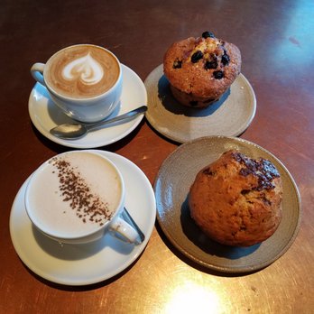 Coffeebar - Chai latte and chocolate banana muffin in front, latte and blueberry muffin in back - Coffee & Tea Near Me - Menlo Park, California