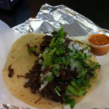 Taco Alvin - Barbacoa on corn tortilla w cilantro, onions - Mexican Near Me - Alvin, Texas