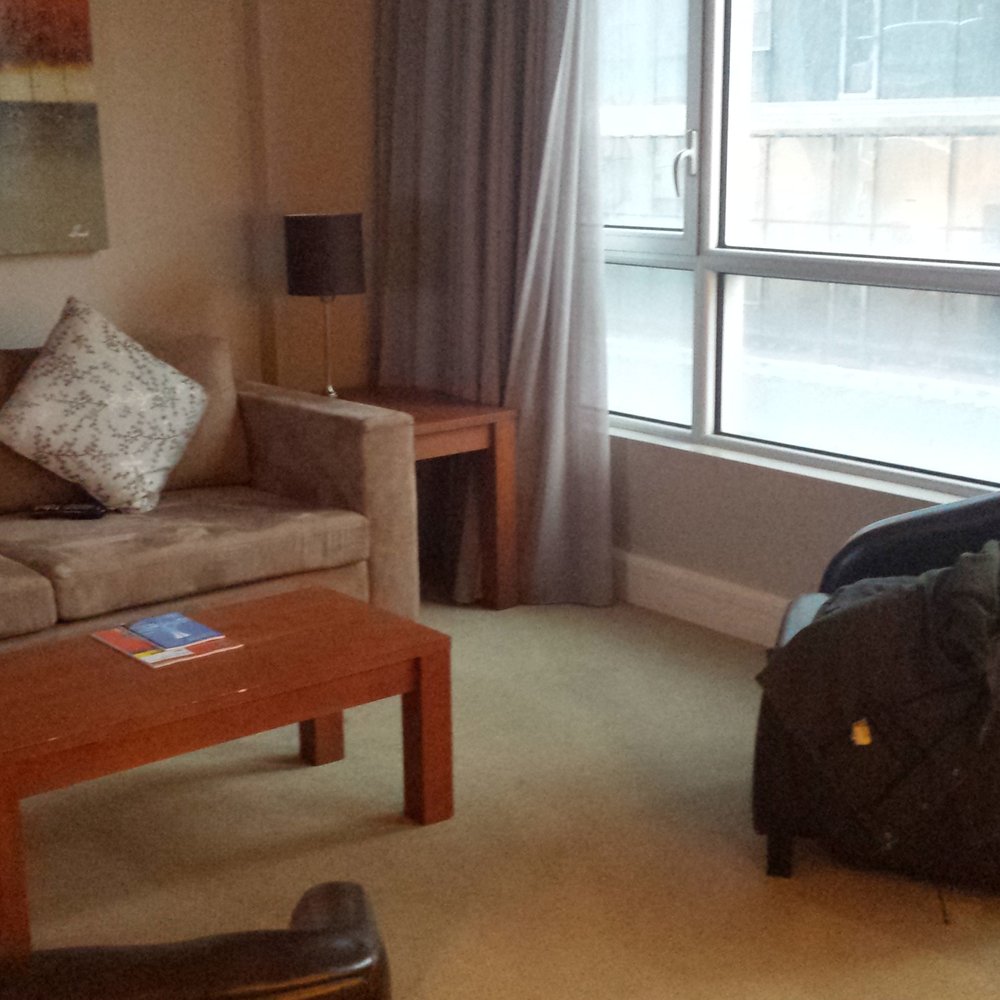 Warwick Le Crystal - Living room - Hotels Near Me - Montreal, Quebec Warwick Le Crystal - Living room - Hotels Near Me - Montreal, Quebec