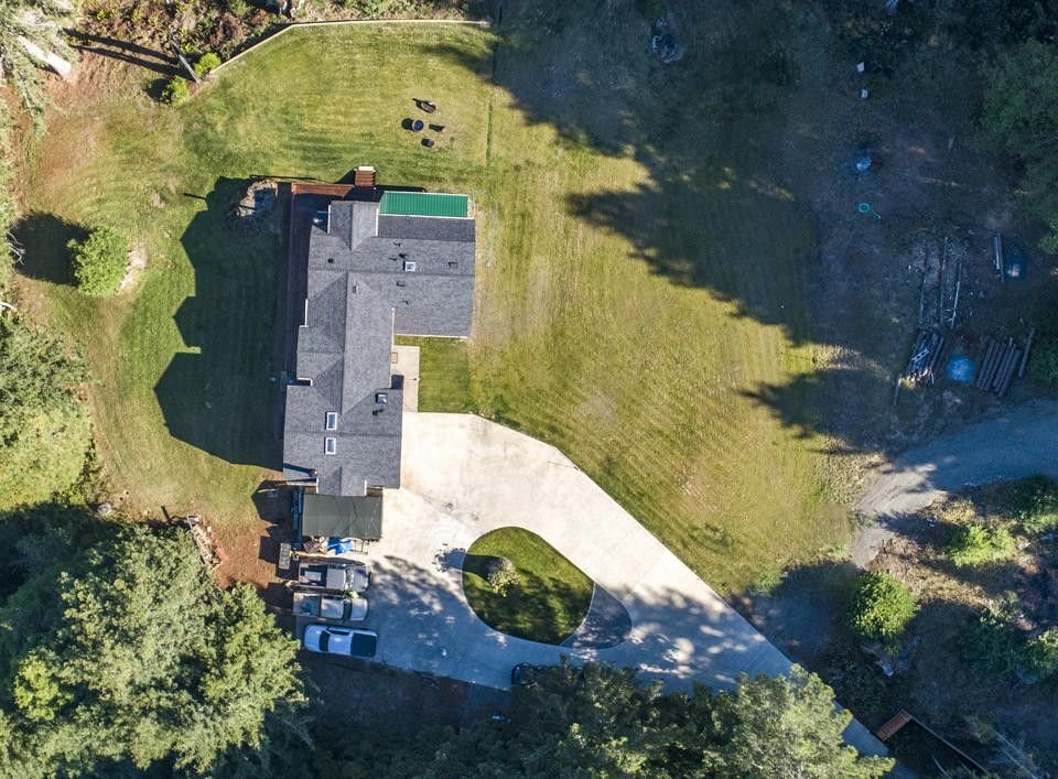 Slide of Mckinnon's Roofing