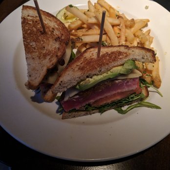 Yard House - Seared Ahi Tuna sandwich. Average, nothing special. - New American Near Me - West Nyack, New York Yard House - Seared Ahi Tuna sandwich. Average, nothing special. - New American Near Me - West Nyack, New York