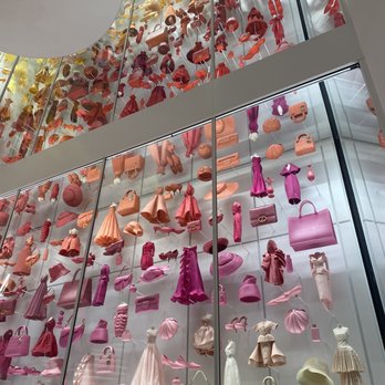 La Galerie Dior - Museums Near Me - Paris