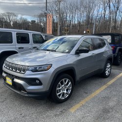 East Hills Chrysler Jeep Dodge Ram SRT