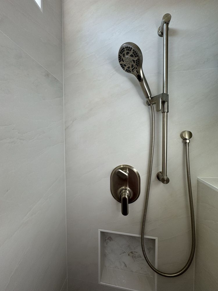 Slide of D & D Plumbing