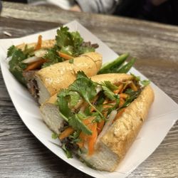 Pho @ University - Bahn mi