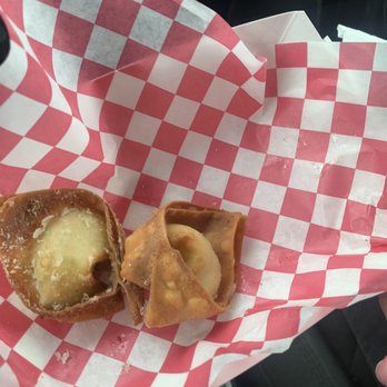 Da Wonton Shack - Bacon Jalapeño cream cheese wonton - Food Trucks Near Me - Koloa, Hawaii