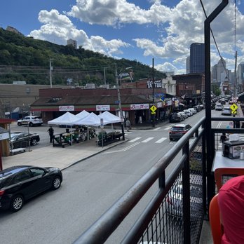Cafe Raymond - Breakfast & Brunch Near Me - Pittsburgh, Pennsylvania