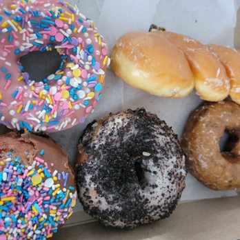 Friendly Donuts - Yummy - Donuts Near Me - Orange, California Friendly Donuts - Yummy - Donuts Near Me - Orange, California