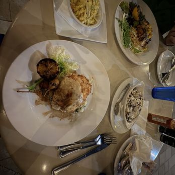Frigate's Waterfront Bar and Grill - Entrees and drinks. - Seafood Near Me - Melbourne, Florida