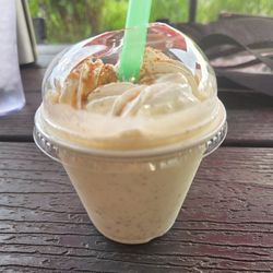 Tres leches shake