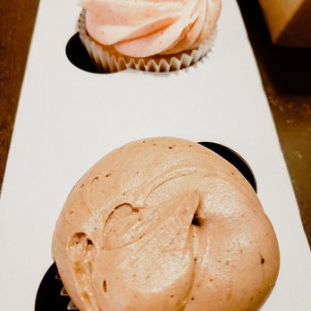 Black Twig Bakery - Rasberry Almond and Banana Chocolate cupcakes - Bakeries Near Me - Wauwatosa, Wisconsin