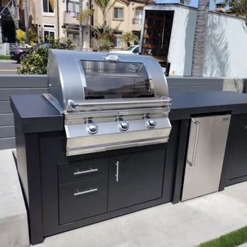Backyard Expressions - Outdoor Furniture Stores Near Me - Huntington Beach, California
