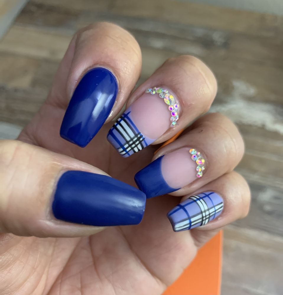 LUXURY NAILS AND SPA Updated July 2024 144 Photos 577 Fayette St