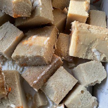 Unrefined Bakery - Cake cut in pieces - Gluten-Free Near Me - Dallas, Texas Unrefined Bakery - Cake cut in pieces - Gluten-Free Near Me - Dallas, Texas