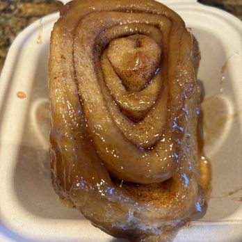 Cinnamon Roll Place - Plain Cinnamon Roll - Bakeries Near Me - Kihei, Hawaii Cinnamon Roll Place - Plain Cinnamon Roll - Bakeries Near Me - Kihei, Hawaii
