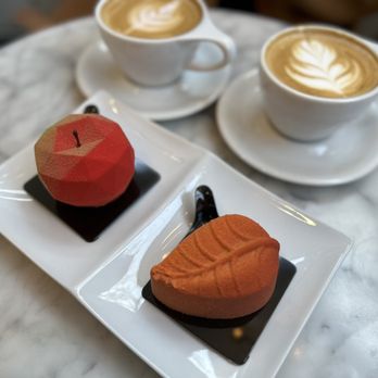Jonquils Cafe & Bakery - Cafes Near Me - Boston, Massachusetts