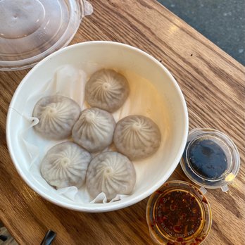 Nan Xiang Express - Nan Xiang Signature Pork Soup Dumplings - Shanghainese Near Me - Forest Hills, New York Nan Xiang Express - Nan Xiang Signature Pork Soup Dumplings - Shanghainese Near Me - Forest Hills, New York