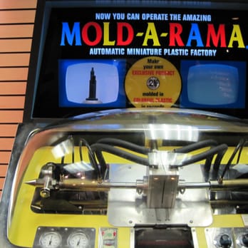 Willis Tower - The famous Mold-a-Rama is past the gift shop as you exit! - Landmarks & Historical Buildings Near Me - Chicago, Illinois Willis Tower - The famous Mold-a-Rama is past the gift shop as you exit! - Landmarks & Historical Buildings Near Me - Chicago, Illinois