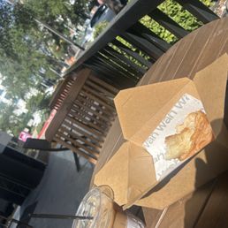 This spot is awesome and Andrew is amazing. Good energy. Delicious dranks. This spot is awesome and Andrew is amazing. Good energy. Delicious dranks.