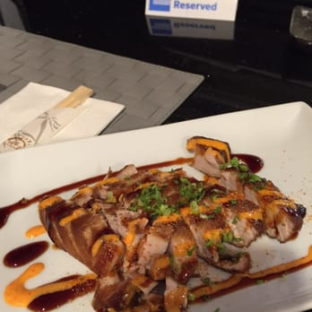 Zushi Dozo - Chef Jae offered me a new personal favorite. Toro Tuna lightly fried. Don't say no when a master offers a special treat!! - Sushi Bars Near Me - Cherry Hill, New Jersey