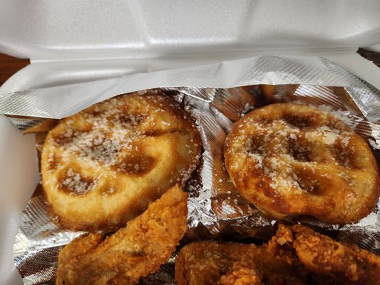 Ma Lessie's Chicken & Waffles by null