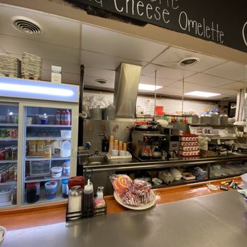 Cj's Restaurant - Breakfast & Brunch Near Me - New Britain, Connecticut