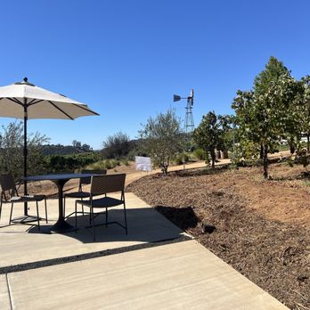 Adobe Hill Winery - Wineries Near Me - Fallbrook, California