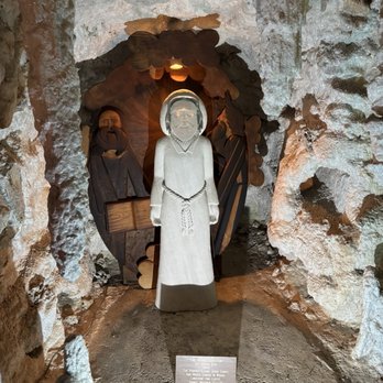 Crystal Shrine Grotto - Local Flavor Near Me - Memphis, Tennessee Crystal Shrine Grotto - Local Flavor Near Me - Memphis, Tennessee