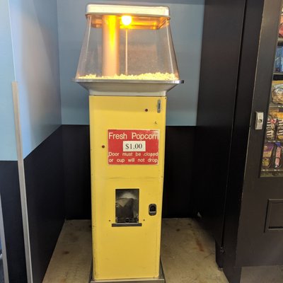 Chicago Lake Coin Laundry by null