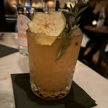 Ladyhawk - Apple Cinnamon Mocktail - Bars Near Me - West Hollywood, California