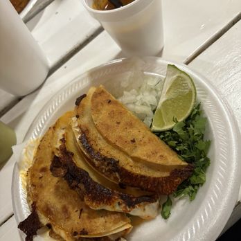 El Chivito Tortas Ahogadas - Taco de Birria - Mexican Near Me - San Antonio, Texas