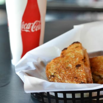 Cravings Bistro - Pizza Grilled Cheese - Salad Near Me - Pleasant Grove, Utah