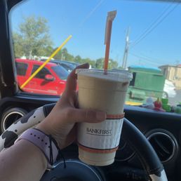 Buttered toffee frappe! Very soft. Not too sweet!